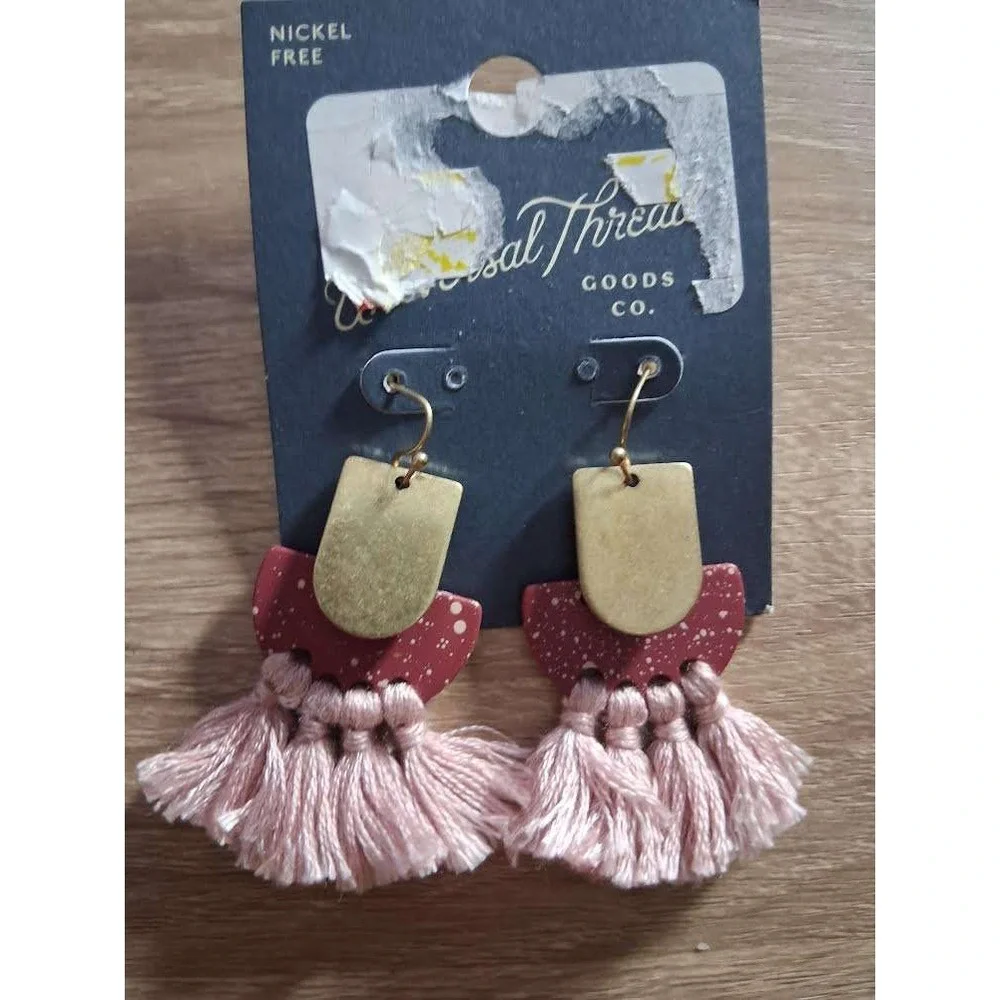 Universal Thread Boho Tassel Drop Earrings Pink‎ Burgundy Gold Tone Nickel Free